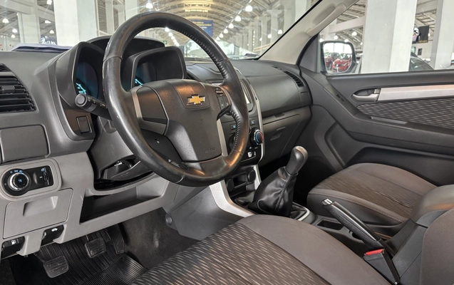 imagem-https://www.socarrao.com.br/sc-vehicle-images-prod/2840394/1784927517643-1_060939.jpg