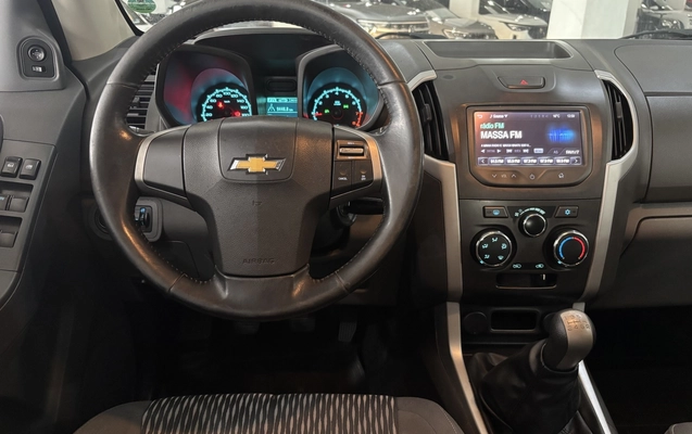 imagem-https://www.socarrao.com.br/sc-vehicle-images-prod/2840394/1784927517645-1_060942.jpg
