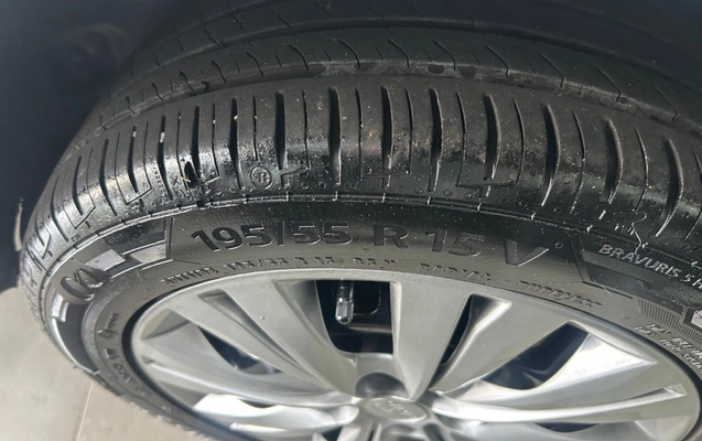 imagem-https://www.socarrao.com.br/sc-vehicle-images-prod/2840448/1784927808567-9_111259.jpg