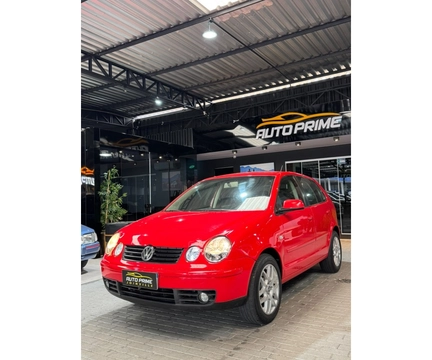 Volkswagen Polo 2003 Vermelho — foto 1 de 3