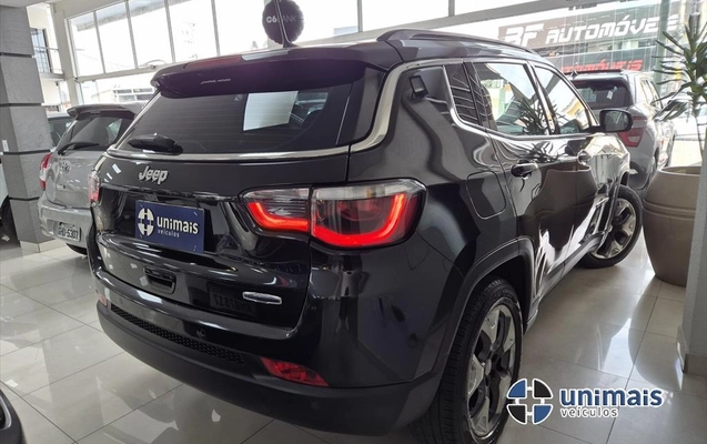 imagem-https://www.socarrao.com.br/sc-vehicle-images-prod/2840559/1784928473889-36ced63a-6173-4f2a-9040-17fd0ce8a1c820260724145940.jpeg