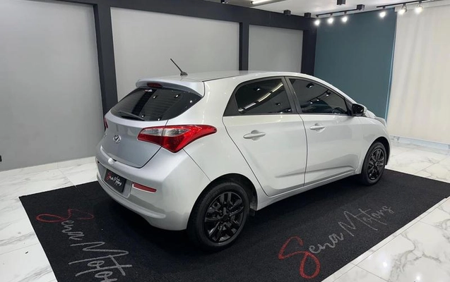 imagem-https://www.socarrao.com.br/sc-vehicle-images-prod/2840748/1789663015516-8185552_3_B_7948c8756e.jpeg