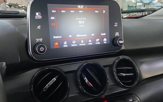 imagem-https://www.socarrao.com.br/sc-vehicle-images-prod/2840783/1786374849140-8314090_15_B_1b9da5d6f3.jpeg