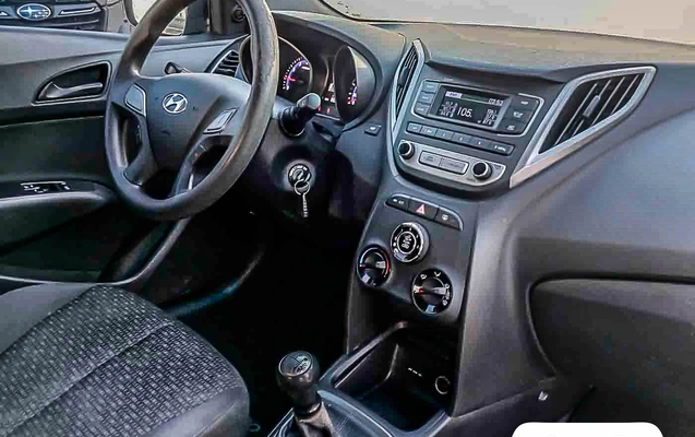 imagem-https://www.socarrao.com.br/sc-vehicle-images-prod/2841208/1786049405916-01130fbc-b07f-4dee-8c71-e462ba54efa3.jpg