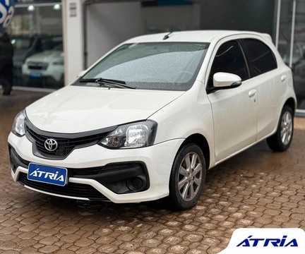 Toyota Etios 2020 Branco — foto 1 de 3