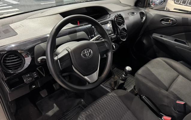 imagem-https://www.socarrao.com.br/sc-vehicle-images-prod/2844108/1784946479643-16_112644.jpg