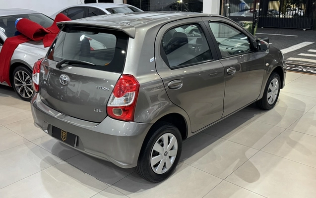 imagem-https://www.socarrao.com.br/sc-vehicle-images-prod/2844108/1784946479650-20_112644.jpg