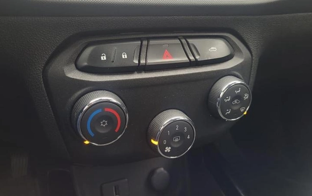 imagem-https://www.socarrao.com.br/sc-vehicle-images-prod/2851697/1788529006361-8310469_7_B_9e75306b33.jpeg