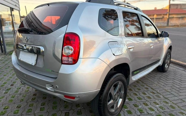 imagem-https://www.socarrao.com.br/sc-vehicle-images-prod/2851788/1788204722417-8291908_5_B_de3f4db33c.jpeg
