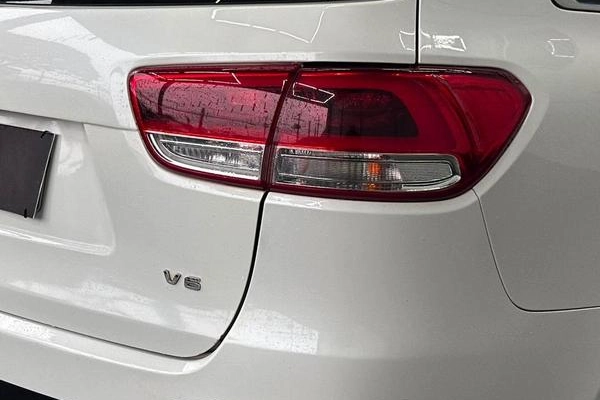imagem-https://www.socarrao.com.br/sc-vehicle-images-prod/2851822/1788199374185-8309288_13_B_722012d801.jpeg