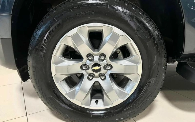 imagem-https://www.socarrao.com.br/sc-vehicle-images-prod/2851829/1787334998942-8284995_15_B_7eb6e9c8ed.jpeg