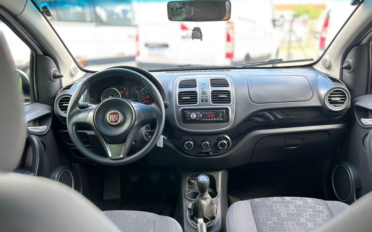 imagem-https://www.socarrao.com.br/sc-vehicle-images-prod/2851830/1784982948451-V2hhdHNBcHAgSW1hZ2UgMjAyNi0wNC0wMSBhdCAxNS4xOC4xOS5qcGVn.jpeg