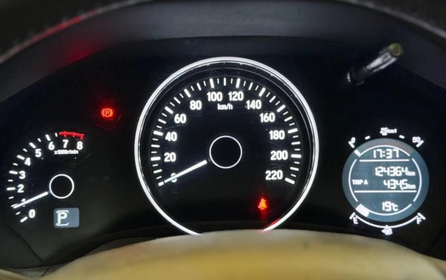 imagem-https://www.socarrao.com.br/sc-vehicle-images-prod/2851867/1787592490339-8249211_23_B_1455bdece5.jpeg