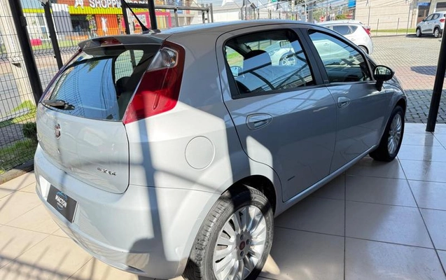 imagem-https://www.socarrao.com.br/sc-vehicle-images-prod/2851882/1789128788757-8314732_4_B_da9027490f.jpeg