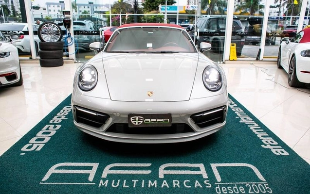 imagem-https://www.socarrao.com.br/sc-vehicle-images-prod/2851894/1785435756163-8314689_1_B_0b084e25a2.jpeg
