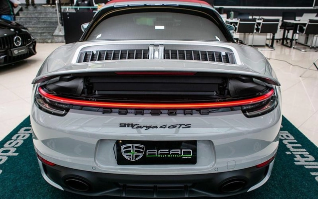 imagem-https://www.socarrao.com.br/sc-vehicle-images-prod/2851894/1785435756169-8314689_6_B_64a5356b92.jpeg