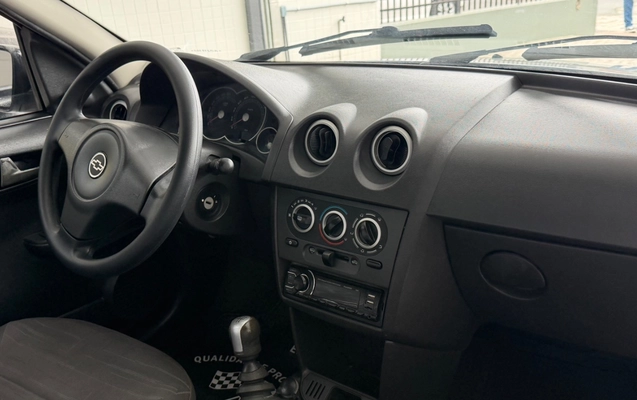imagem-https://www.socarrao.com.br/sc-vehicle-images-prod/2852070/1784989011055-SU1HXzEwMzIuanBlZw.jpeg