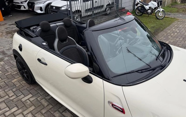imagem-https://www.socarrao.com.br/sc-vehicle-images-prod/2852153/1789502648693-8070173_9_B_b6ccb0b2df.jpeg