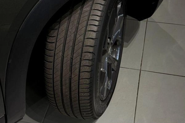 imagem-https://www.socarrao.com.br/sc-vehicle-images-prod/2852208/1790965997518-7803083_12_B_5750dce211.jpeg