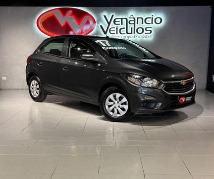 Chevrolet Onix 2017 Cinza — foto 1 de 3