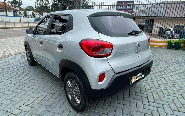 imagem-https://www.socarrao.com.br/sc-vehicle-images-prod/2852261/1789585917281-8188244_11_B_40bc292165.jpeg