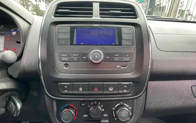 imagem-https://www.socarrao.com.br/sc-vehicle-images-prod/2852261/1789585917294-8188244_14_B_7174cb6fd8.jpeg