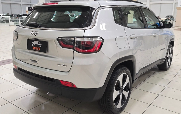 imagem-https://www.socarrao.com.br/sc-vehicle-images-prod/2852263/1786714021634-a423031523c046169da0d25190394400_1784993364095.jpg