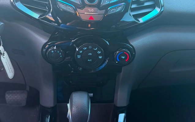 imagem-https://www.socarrao.com.br/sc-vehicle-images-prod/2852271/1789147080308-gb-01b1a83.jpeg