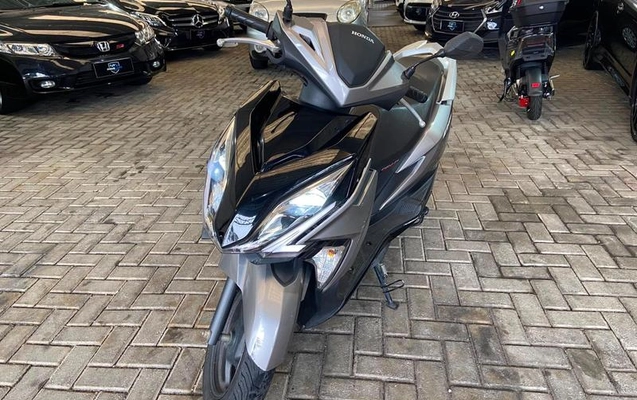 imagem-https://www.socarrao.com.br/sc-vehicle-images-prod/2852293/1788453545057-8315671_4_B_d4d99b3916.jpeg