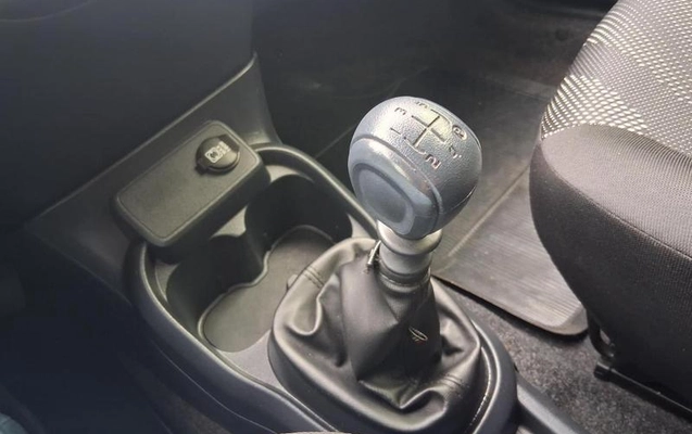 imagem-https://www.socarrao.com.br/sc-vehicle-images-prod/2852365/1788983030851-8315139_15_B_aaecd5846e.jpeg