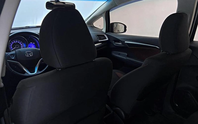 imagem-https://www.socarrao.com.br/sc-vehicle-images-prod/2852370/1791042206778-8308748_11_B_0195a2db36.jpeg