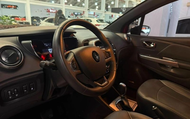 imagem-https://www.socarrao.com.br/sc-vehicle-images-prod/2852381/1789065682647-8307194_6_B_1d37a27e26.jpeg