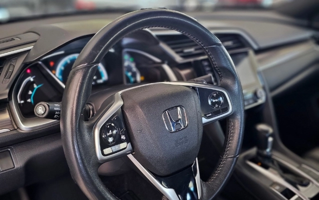imagem-https://www.socarrao.com.br/sc-vehicle-images-prod/2852400/1789043262243-xy95GcnTlFTexMj9r9EDhG9ZXD9s3Yr5.jpg