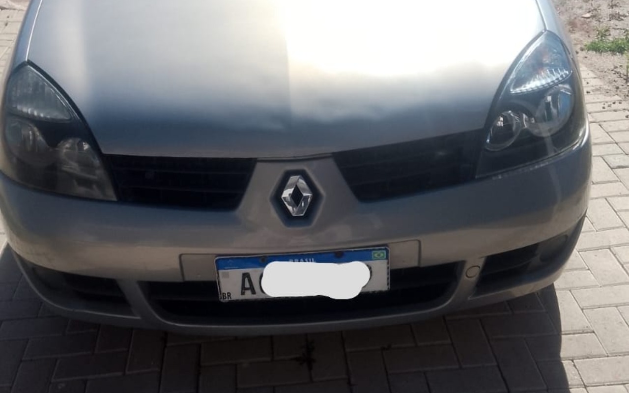 Renault Clio Expression Hi-Flex 1.0 16V 5p na cor Bege em Curitiba / PR - 2852415