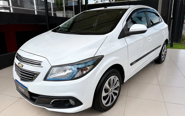 imagem-https://www.socarrao.com.br/sc-vehicle-images-prod/2852457/1789133783647-8315924_0_B_fd6cce9465.png