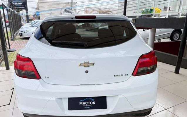 imagem-https://www.socarrao.com.br/sc-vehicle-images-prod/2852457/1789133783653-8315924_4_B_219eb1b4a2.jpeg