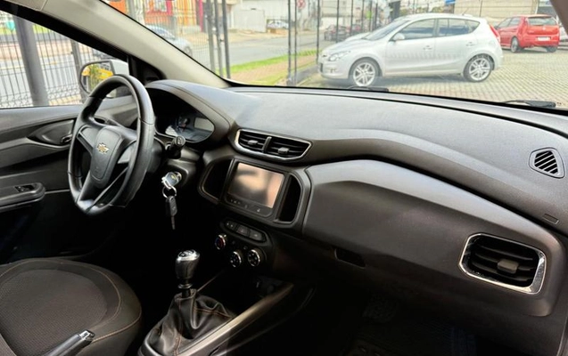 imagem-https://www.socarrao.com.br/sc-vehicle-images-prod/2852457/1789133783659-8315924_9_B_50664bc028.jpeg