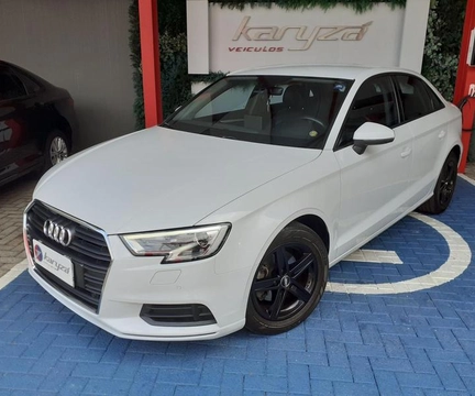 Audi A3 2019 Branco — foto 1 de 3