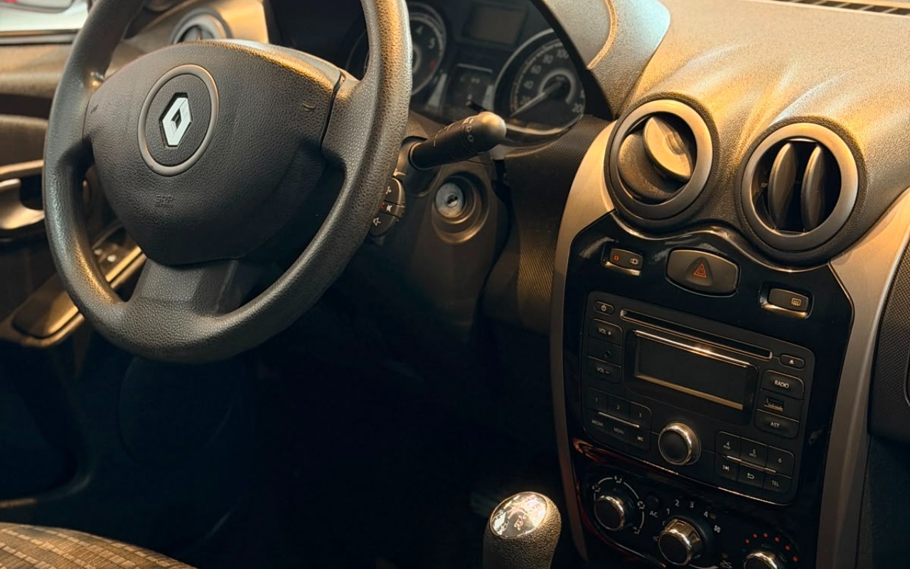 imagem-https://www.socarrao.com.br/sc-vehicle-images-prod/2852552/1785003785112-V2hhdHNBcHAgSW1hZ2UgMjAyNi0wNy0yNCBhdCAxMS4yMS4yNS5qcGVn.jpeg