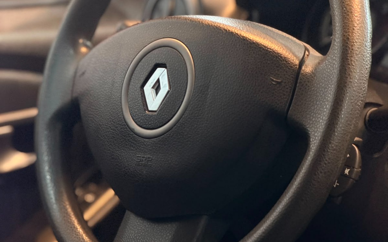 imagem-https://www.socarrao.com.br/sc-vehicle-images-prod/2852552/1785003785388-V2hhdHNBcHAgSW1hZ2UgMjAyNi0wNy0yNCBhdCAxMS4yMS4yNSAoMikuanBlZw.jpeg
