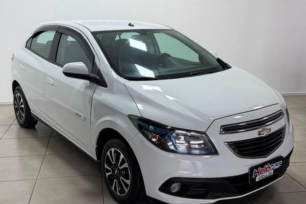 imagem-https://www.socarrao.com.br/sc-vehicle-images-prod/2852606/1789415626709-8181489_0_B_bf233a9513.jpeg
