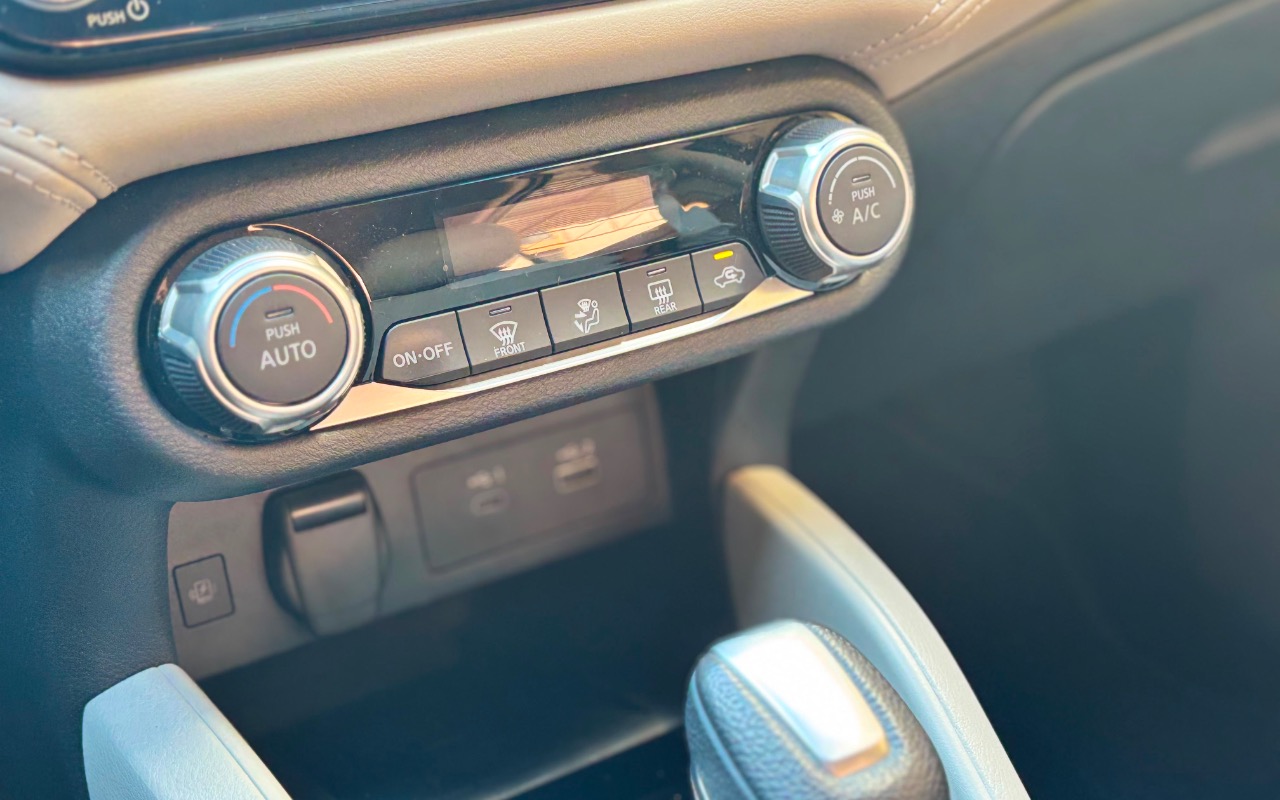 imagem-https://www.socarrao.com.br/sc-vehicle-images-prod/2852624/1785006768491-ODYwNWZhODktNTZhYS00ZWRlLThkNWItYzgyZTU5MDY1NzA0LmpwZWc.jpeg