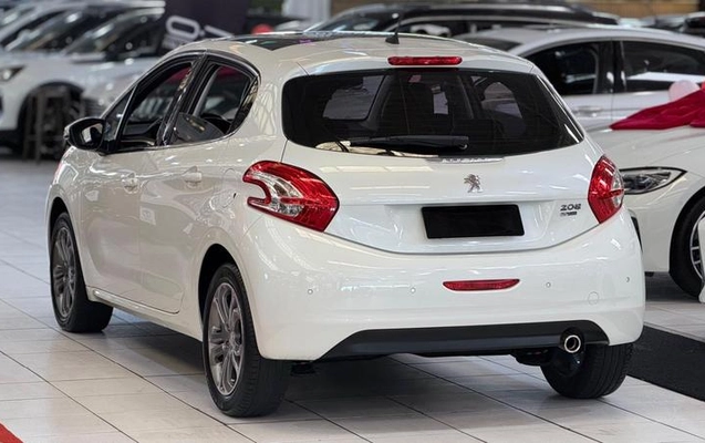 imagem-https://www.socarrao.com.br/sc-vehicle-images-prod/2852630/1788212244937-8315792_6_B_62ad706cdd.jpeg