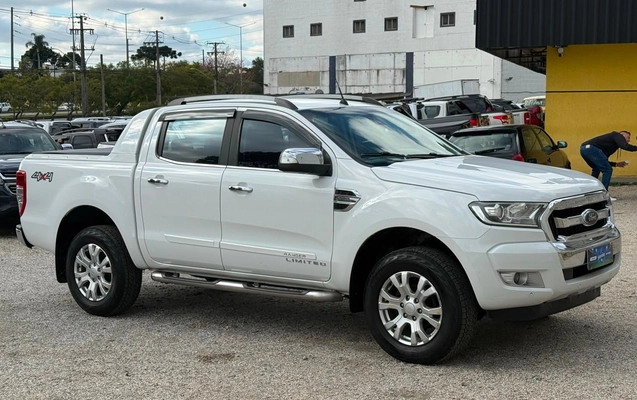 imagem-https://www.socarrao.com.br/sc-vehicle-images-prod/2852637/1785007193229-b7c3076e-e0eb-4596-89d3-5be156f7bb79.jpg