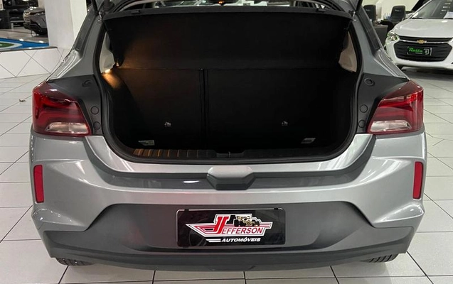 imagem-https://www.socarrao.com.br/sc-vehicle-images-prod/2852828/1785767240968-8316206_12_B_de56496ba2.jpeg
