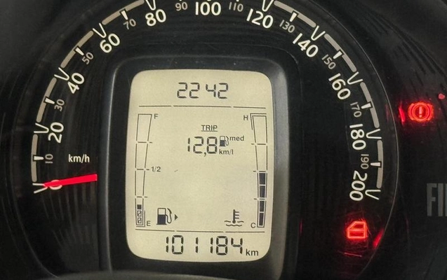 imagem-https://www.socarrao.com.br/sc-vehicle-images-prod/2852881/1787168826990-8316152_3_B_5b6f1c90b4.jpeg