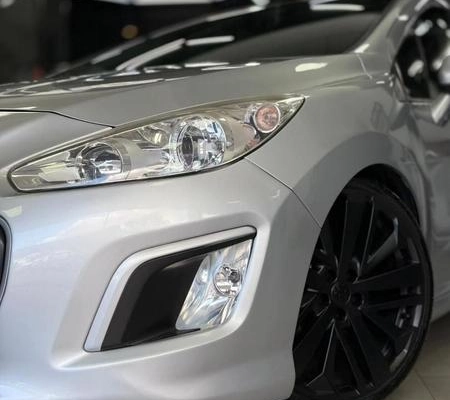 imagem-https://www.socarrao.com.br/sc-vehicle-images-prod/2853/1786035688742-7236059_7_B_e23b9ab6ca.jpeg