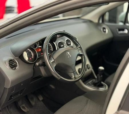 imagem-https://www.socarrao.com.br/sc-vehicle-images-prod/2853/1786035688745-7236059_6_B_a45fff0fb0.jpeg
