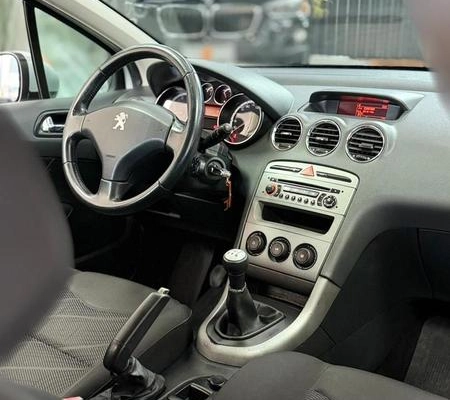 imagem-https://www.socarrao.com.br/sc-vehicle-images-prod/2853/1786035688746-7236059_12_B_6d518c9d77.jpeg