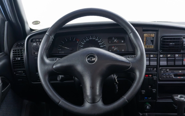 imagem-https://www.socarrao.com.br/sc-vehicle-images-prod/2853039/1788569226847-2aebb0b8-1fec-45c2-b6da-3bc08a21a29c.jpg